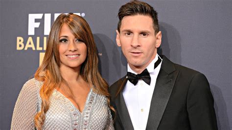 lionel messi wife height
